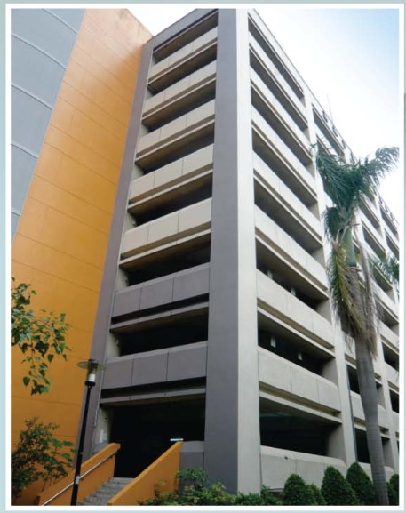 鹽埕立體停車場